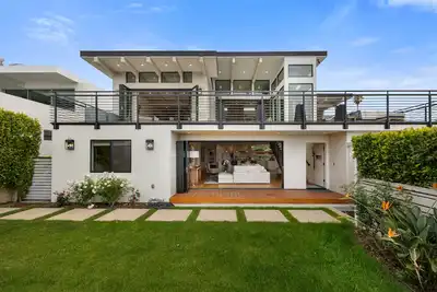 Image de Cali Coast Beach House - close to Legoland, Beaches and Sd’s best restaurants.