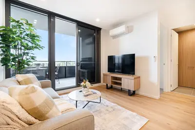 Image de Airy 1br Ivanhoe apt with Balcony & Free parking