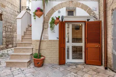 Image de Apt in Historic Center! 5 min from Cala Porta Vecchia