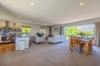 Terrific views on Totara