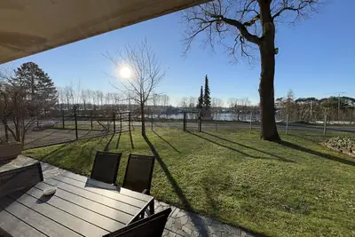 Image de Appartement de vacances 'Seerose' avec vue sur le lac, terrasse privée et Wi-Fi