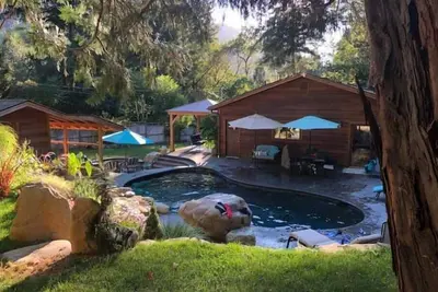 Image de Trinity Valley Paradise, stunning swimming pool oasis, near Trinity River!