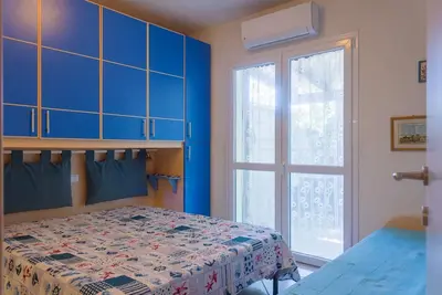 Apartment with garden in Lacona, ideal for relax.