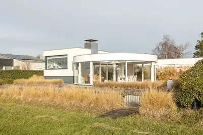 Image de Belle et luxueuse villa sur le Veerse Meer