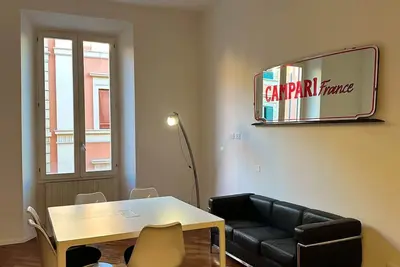 Image de Large apartment in the main street of Bologna near the main square