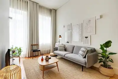 Image de 2br Apartment w/ Ac | 5 min Metro | by Da’Home