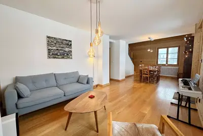Image de Appartement T4 au calme avec jardin et wifi, proche du centre et ski-bus