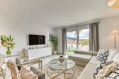 Image de Bel appartement 3 chambres avec terrasse à Nueva Andalucía, Marbella
