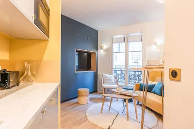 Image de Hedonist House - Appartement de charme - Saint-Germain des prés