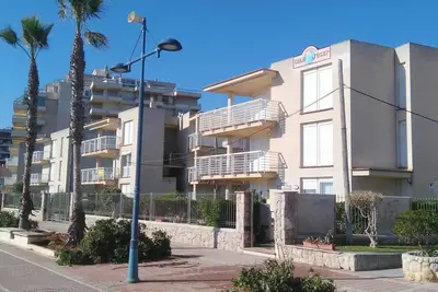 Appartement Front de Mer avec Piscine, Climatisation et Parking à Peníscola, 2 Chambres