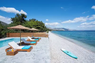 The Saronic Villa - Jungle on the sea