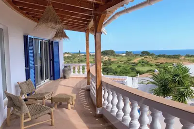 Image de Bohovilla mit Meerblick und Pool