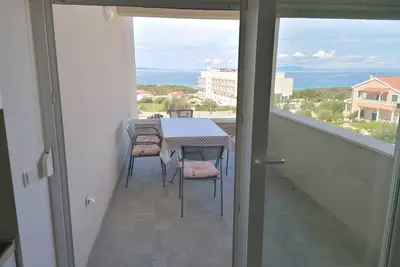 Image de Appartements confortables avec vue sur la mer Cora 1