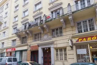 Image de Musicians Neighborhood in City Center Budapest