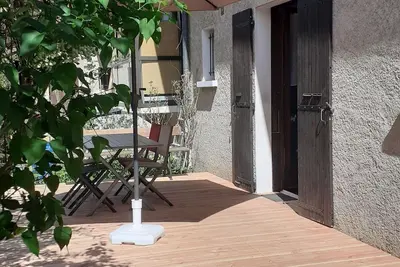 Image de Appartement Rdc de 63 m², 2 / 4 pers, garage & espace vert privatif.