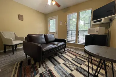 Image de Cozy Duplex Style Cabin on Lake Texoma: Cabin 103