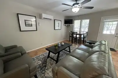 Image de Duplex Style Cabin on Lake Texoma: Cabin 216