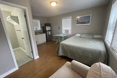 Quaint cabin at Little Mineral Marina: Cabin 4