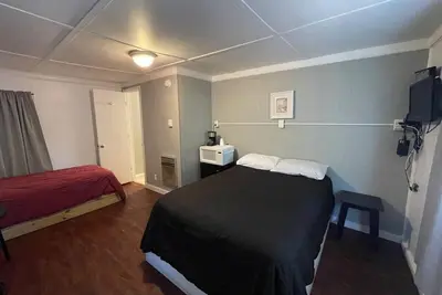 Image de Cozy 2 Bed Cabin at Mill Creek Marina: Cabin 6