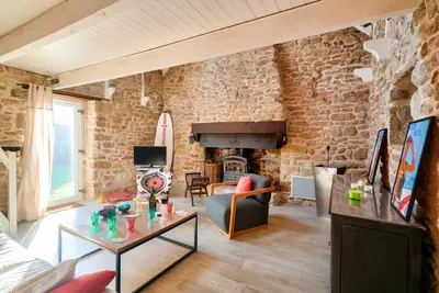 Image de Belle longère à 750m du port de Saint Guénolé