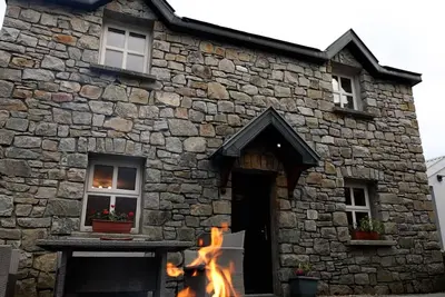 Image de Ryans Roundstone Retreats Abbys cottage\n