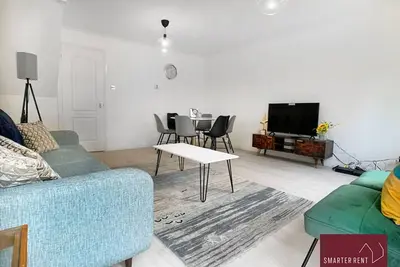 Image de Woking - Garden, Parking, Pets Welcome