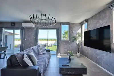 Image de A newly built 3story inn overlooking the Pacific  / Isumi Chiba