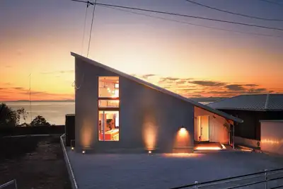 Image de entire building An open feeling overlooking the ocean All rooms have ocean views 8 people / Aki KĹŤchi