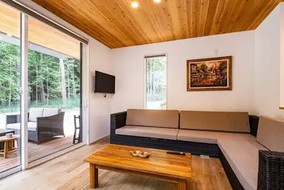 Image de Bridge Building Maisonette surrounded by forest Standard  / Minamitsurugun Yamanashi