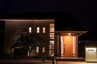 Image de A twostory detached house with a panoramic view of Lake Ashi / Ashigarashimogun Kanagawa