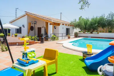 Image de Cubo's Casa Rural Entre Olivos del Azahar / piscine privée / climatisation / wifi gratuit