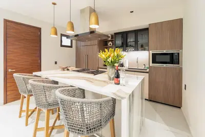 Image de Luxury Marina Condo 503