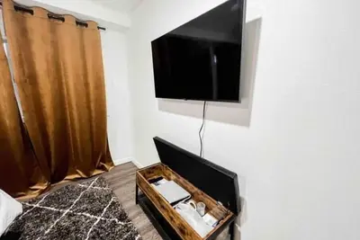 Image de The Gifford - Stylish, King Bed, For Families!