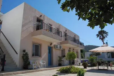 Image de Studio 'Frantzis 2' avec vue sur la mer, Wi-Fi et climatisation