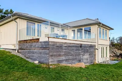 Image de Belle maison à Fjällbacka avec WiFi