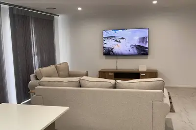 Image de Canberra 3 bedroom home to remember. Pet friendly home.