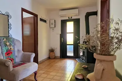 Image de Appartement de deux chambres avec la terrasse Barbat, Rab (A-22217-a)