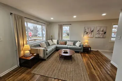 Image de Clintonville Charmer - Sauna I Hot Tub I Arcades I Fenced Yard I Fire Pit