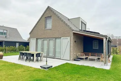 Image de Relax in this new and comfortably furnished holiday home