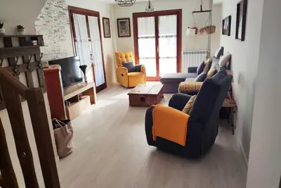 Image de Maison Castiello de Jaca, 5 pièces, 8 personnes