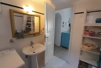 Image de Appartement 30 Metres de la Mer. au Centre de Village de Finicounda