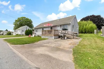 Image de Cottage in Point Judith near Scarborough