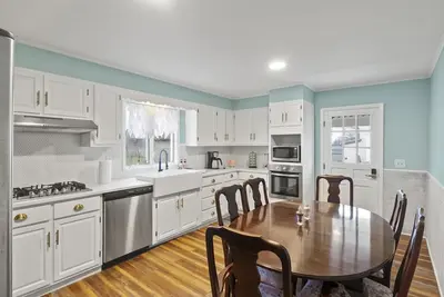 Image de Charming Wine Country Cottage | Cayuga Wine Trail