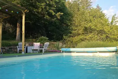 Image de Gezellige Rustig Gelegen Familiewoning met Prachtig Zicht op de Segala-heuvels