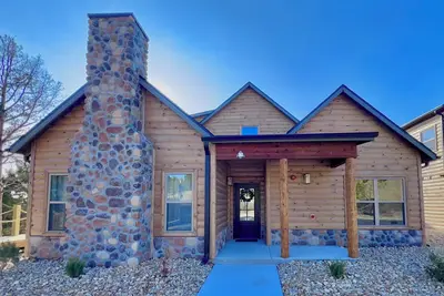 Image de The Roasted Marshmallow-Luxury home! Views! Prvt Hot Tub, Cmty Pools, Pickleball