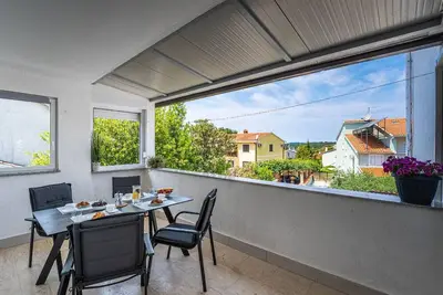 Image de Appartement de vacances pour 4 personnes env. 80 qmà Pjescana Uvala, Istrie (Istrische Riviera)