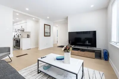 Image de Newly renovated 3 bedroom unit Richmond Hill