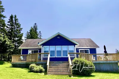 Image de Peaceful, Modern, 3 Bedroom Retreat with Gorgeous Views near Cavendish