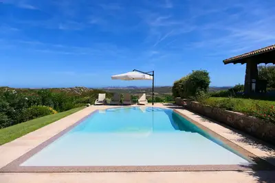 Image de Villa Supramonte - villa de luxe avec piscine et jardin - Cin It090063c2000r7796