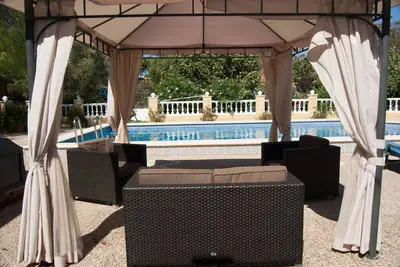 Image de Maison de vacances \"Es House\" avec piscine partagée et Wi-Fi